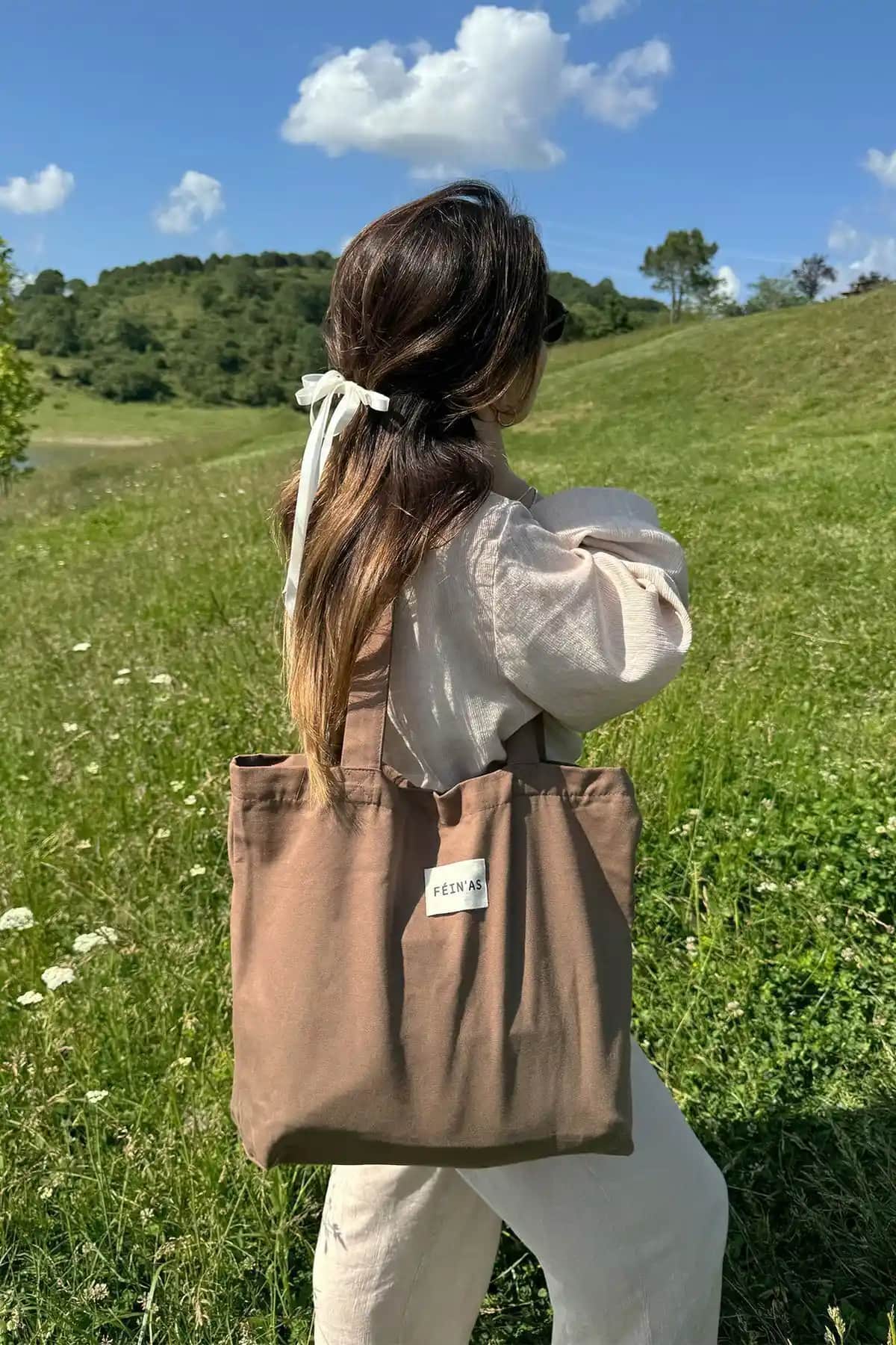 Feinas Kanvas Bez Çanta Vizon Günlük Kullanım İçin Dayanıklı ve Şık Tasarım