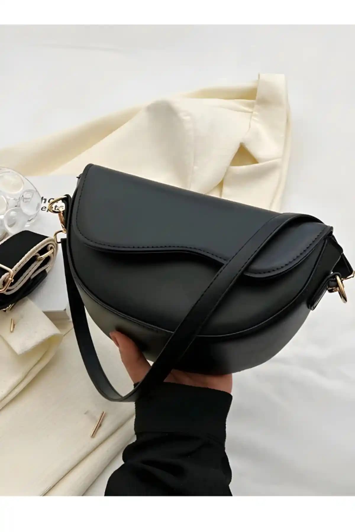 HAPBUY Kadın Omuz Çantası: Şık ve Dayanıklı Günlük Kullanım İçin Uygun Çanta