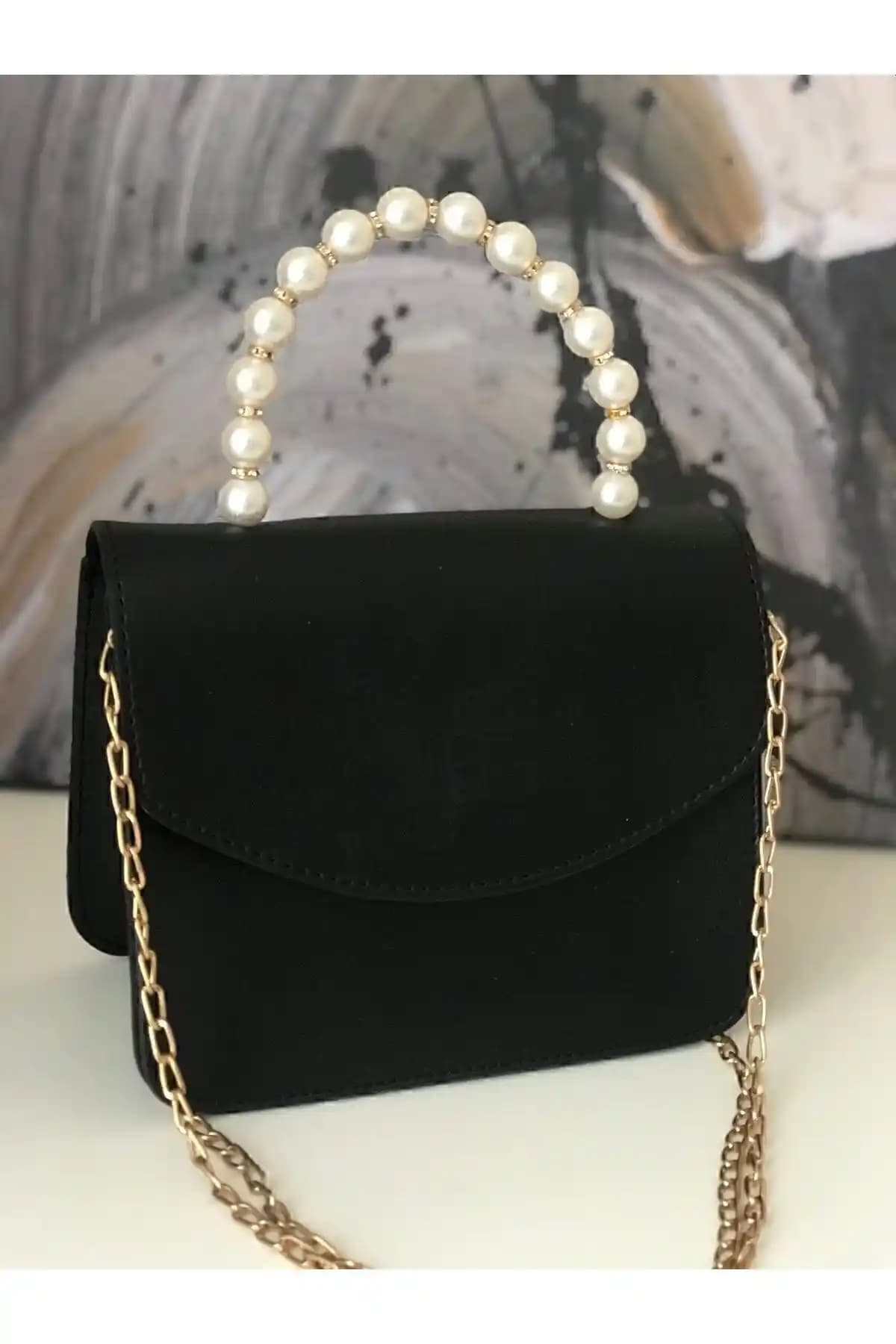 Kadın Çantası Karşılaştırması: ASNUR BUTİK ve Sepete Ekle Modellerinin Özellikleri