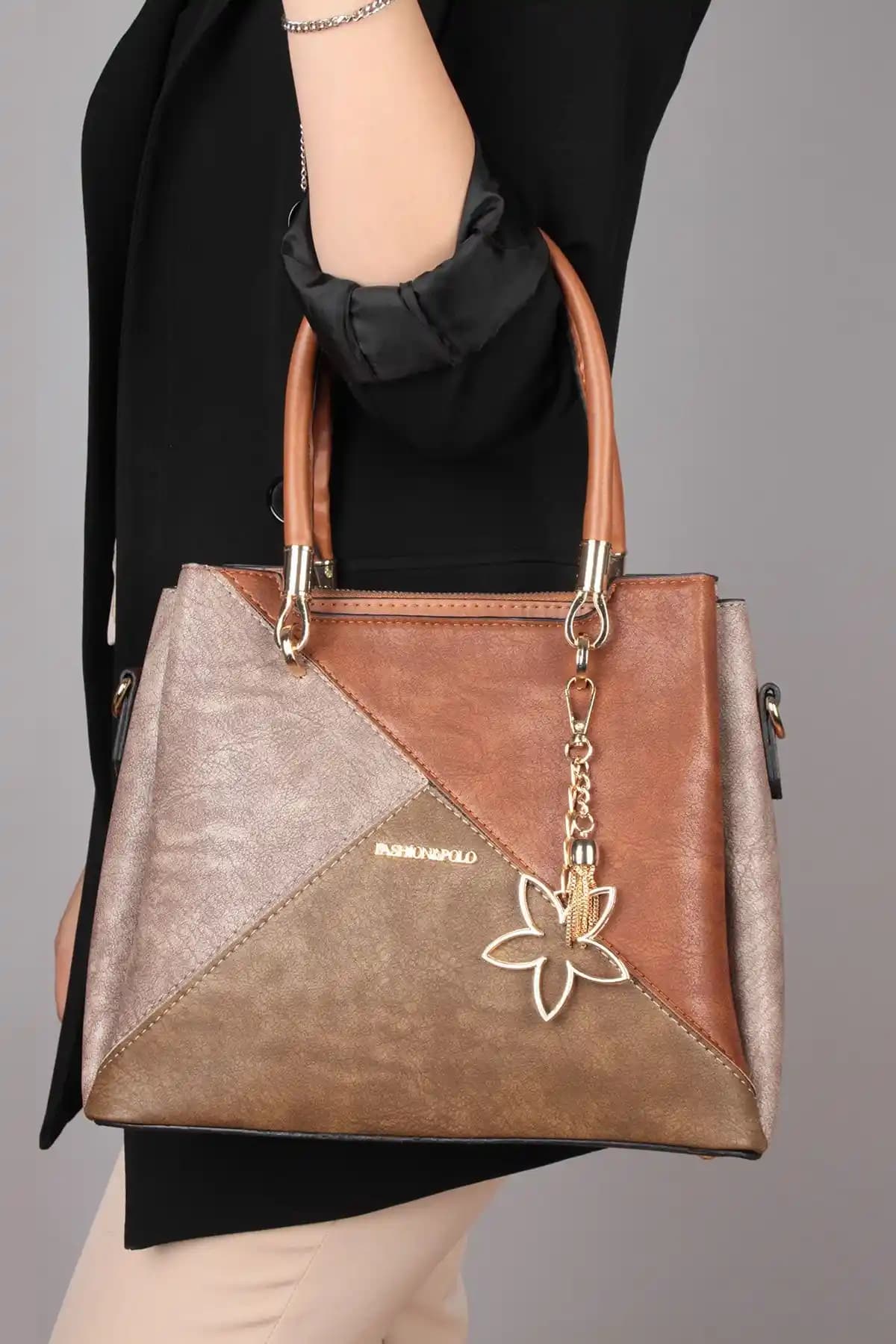 Kadın Çantası Karşılaştırması: By Hakan Jn-037 ve Zeynep Ceyda Koçak Bagg Modelleri