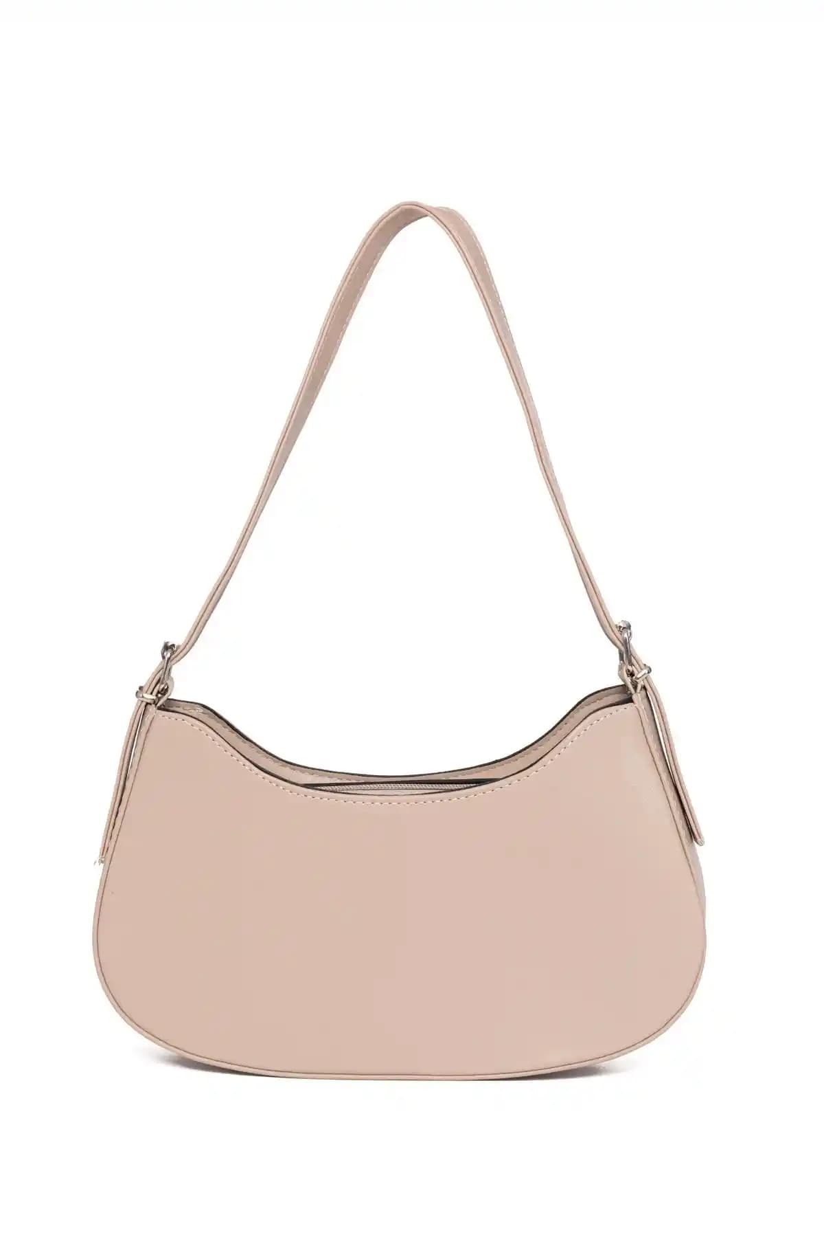 Kadın Çantası Karşılaştırması: Macharelbasic ve Rimense Modellerinin Özellikleri