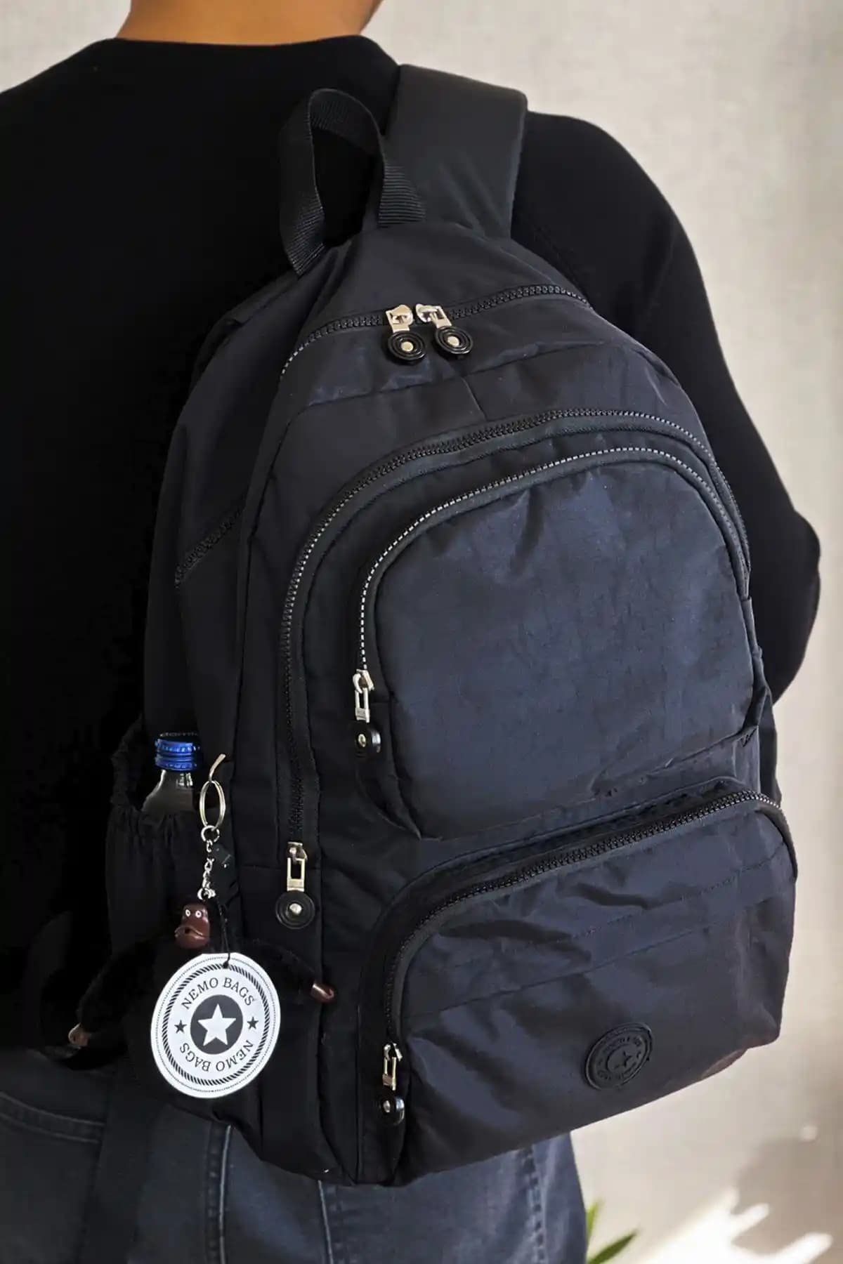 MORCA Fcstore Unisex Krinkıl Kumaş Su Geçirmez Orta Boy Siyah Sırt Çantası Özellikleri ve Kullanım Avantajları