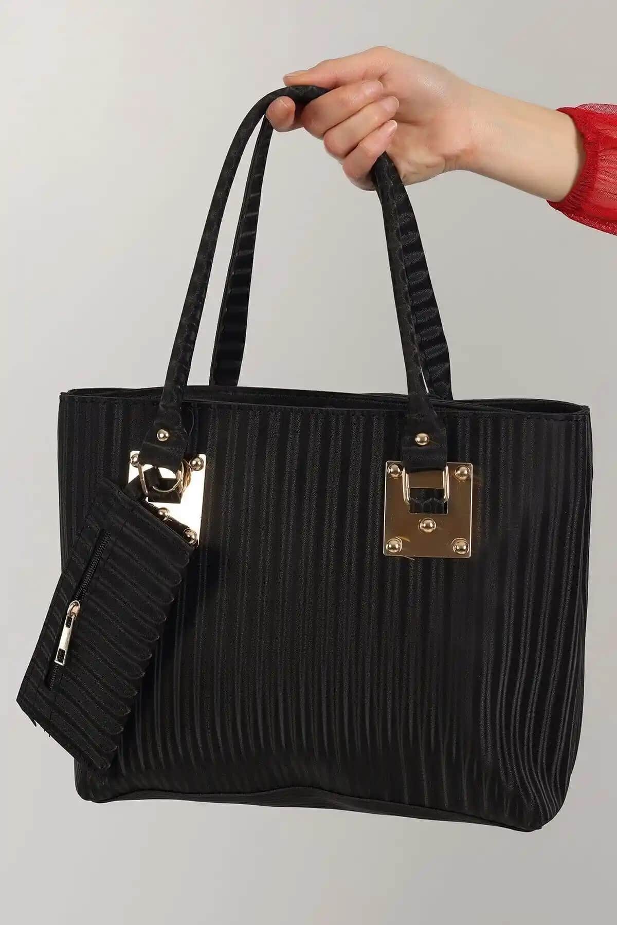 MUCCE ve Reddington Kadın Çantaları Karşılaştırması: Tasarım, Kullanım ve Özellikler