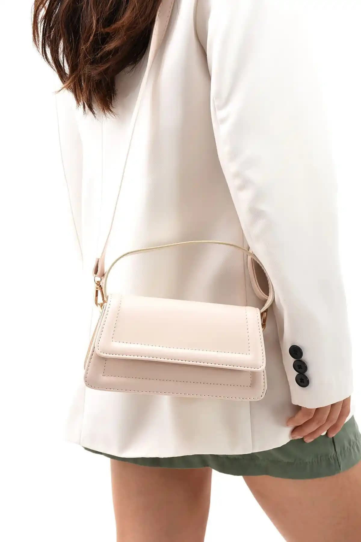 NBİBAGS Moi Kadın Çapraz Askılı Suni Deri Çanta Günlük Şıklık ve Fonksiyonellik