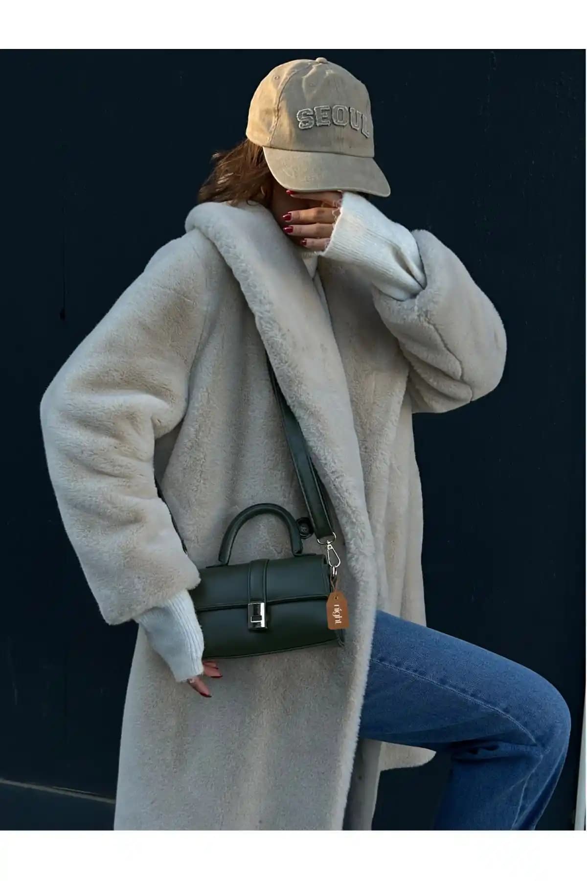 Night Paula Model Haki ve Koyu Vizon Kadın Çantası Karşılaştırması ve Seçim Rehberi