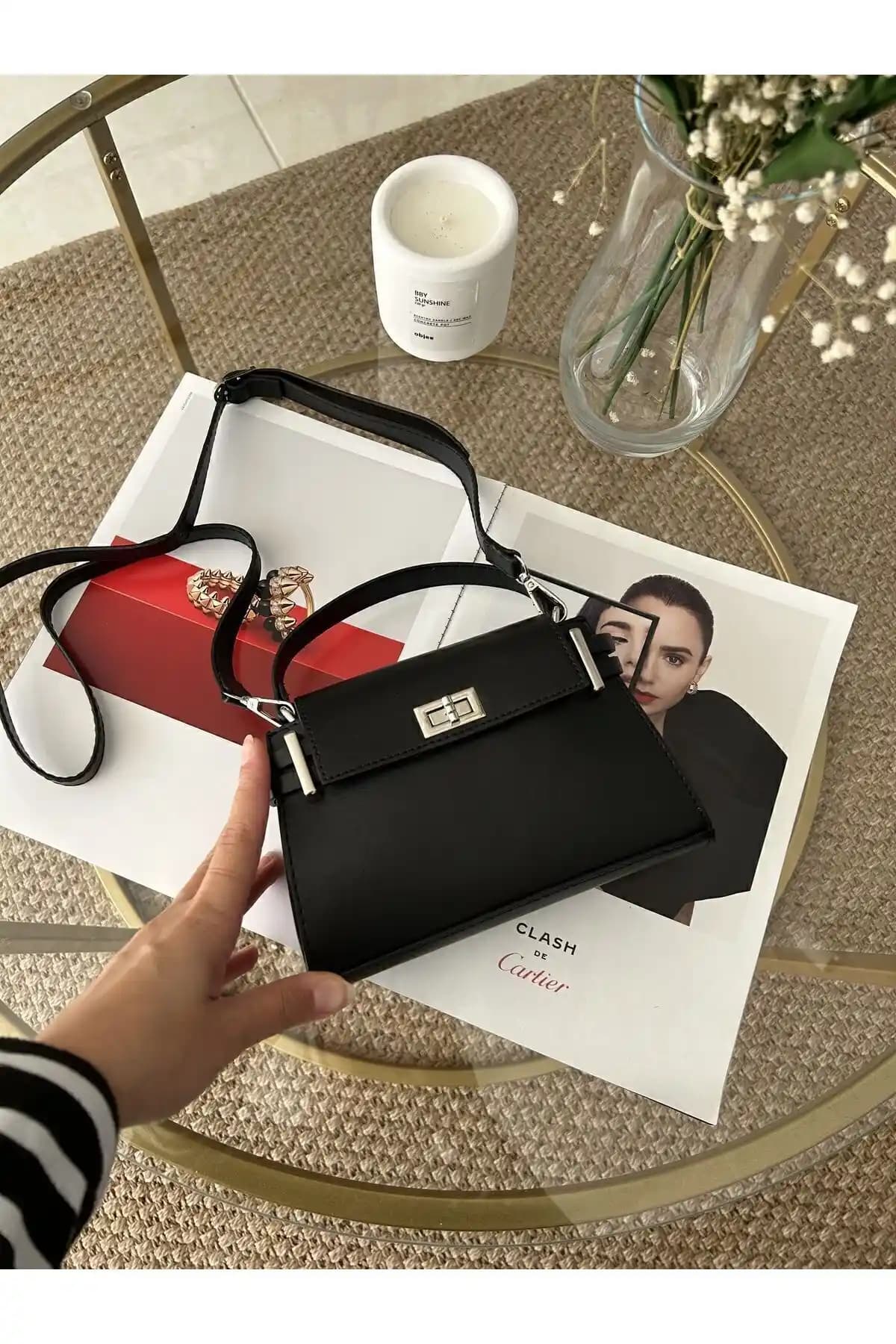 Paradise Siyah Kadın Mini Çanta: Şık ve Pratik Günlük Kullanım Aksesuarı