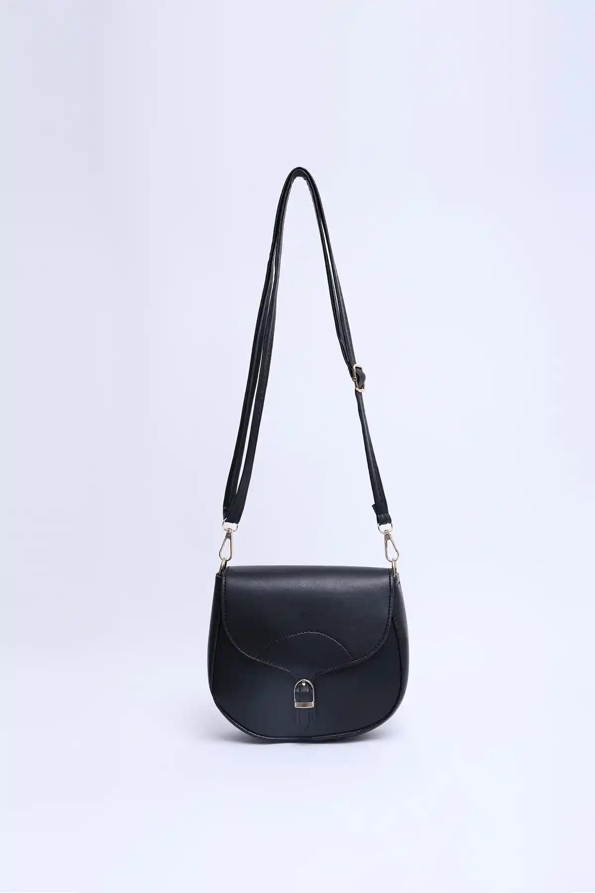 Shaka Siyah Çanta Karşılaştırması: Shk17 ve Shk25 Modellerinin Özellikleri ve Kullanım Alanları