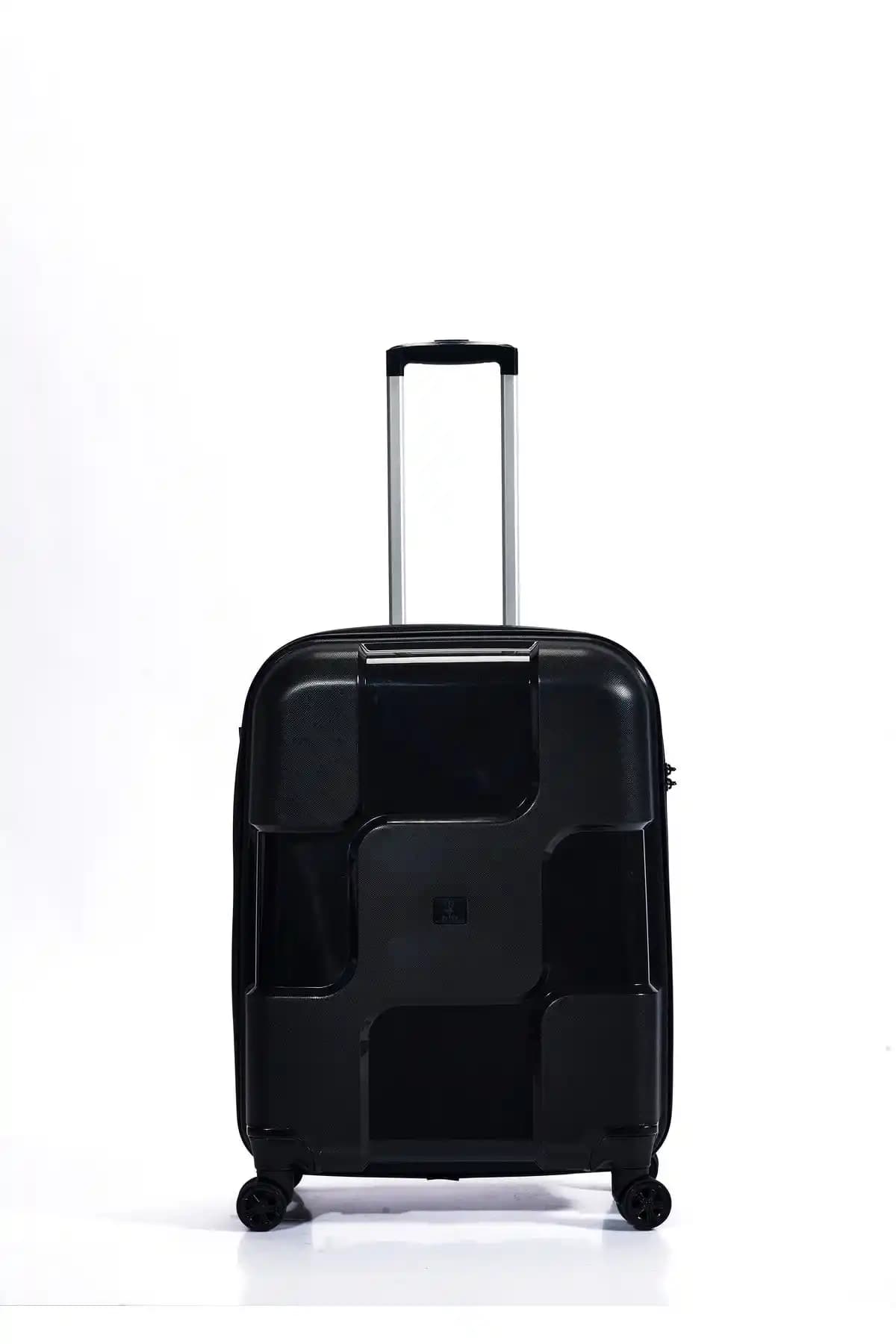 Valiz Karşılaştırması: BAGzy C.a.p Polo Poliplan ve National Geographic Orta Boy Valizleri