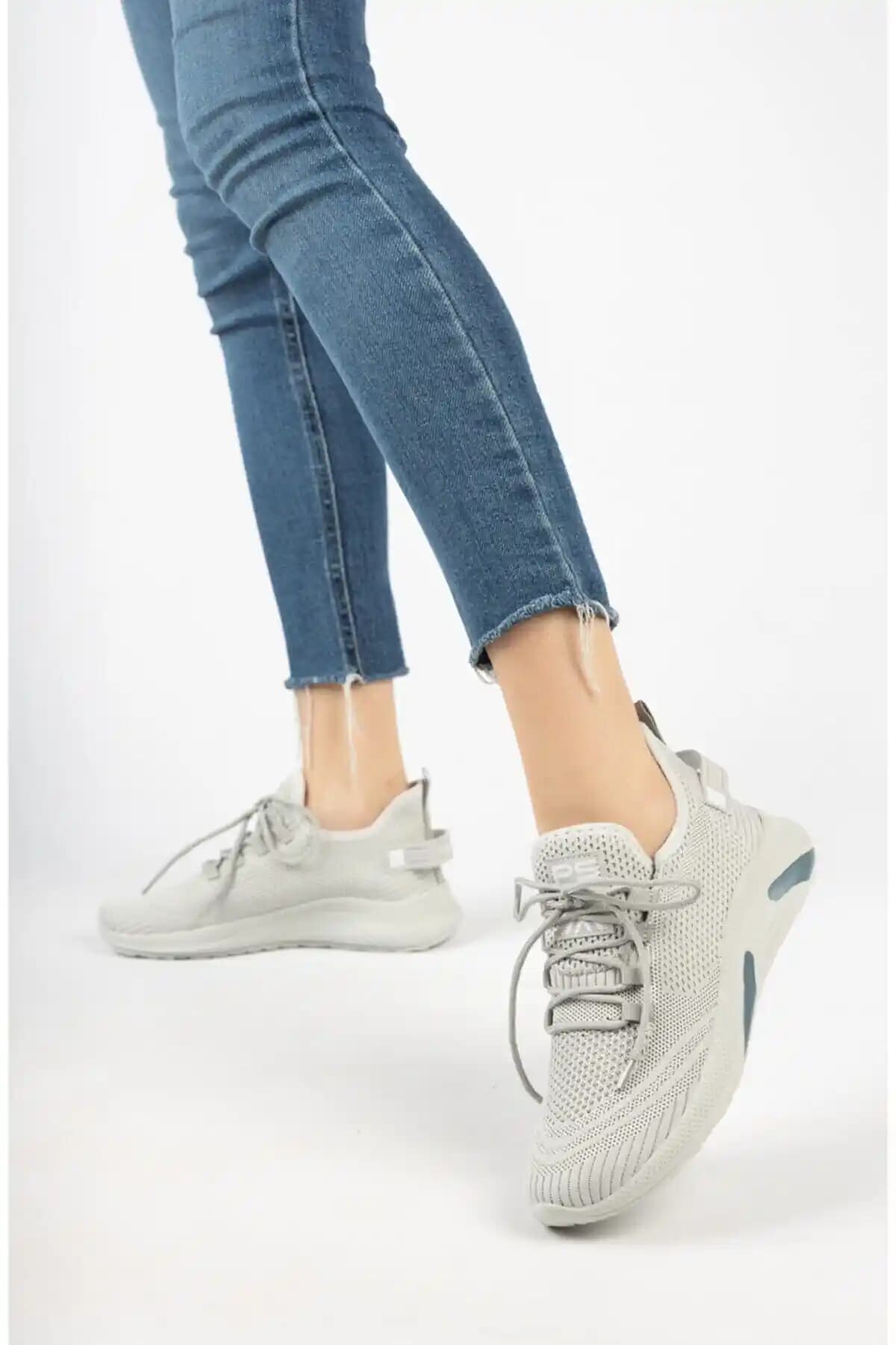 eformoda Buz ve Siyah Beyaz Unisex Triko Sneaker Karşılaştırması ve Kullanıcı Yorumları