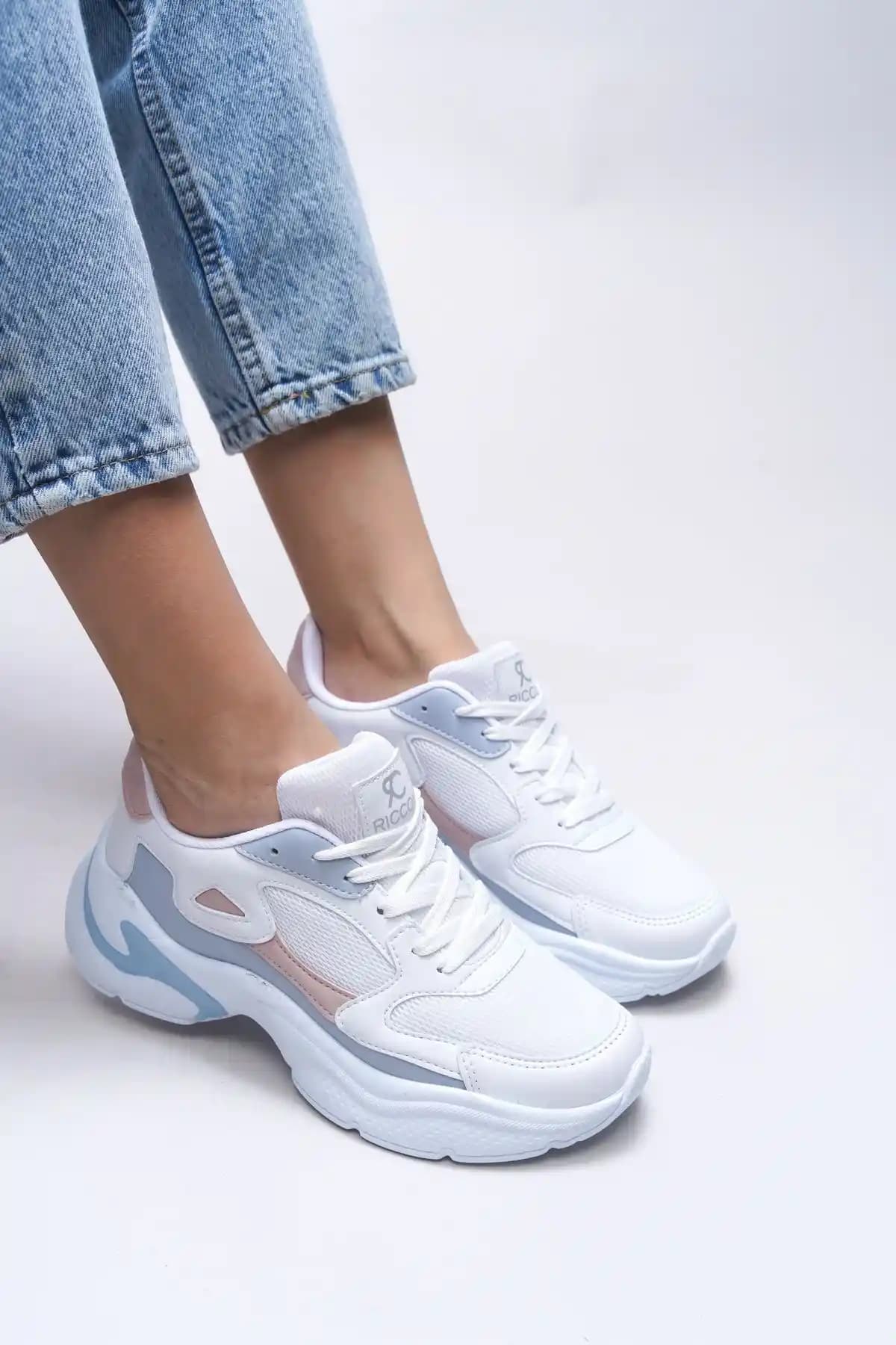 Riccon Kadın Sneaker ve Scarpe Butik Deri Inter Spor Ayakkabısı Karşılaştırması