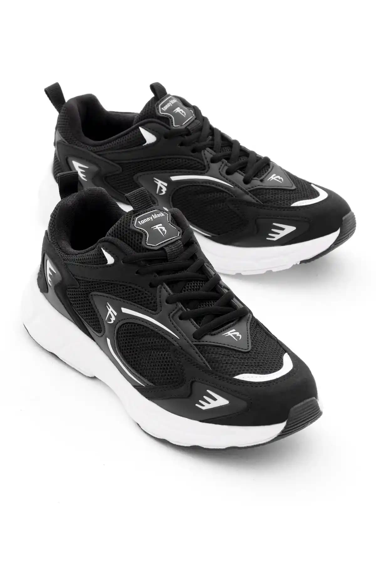 Tonny Black ve Weynes Siyah Unisex Ayakkabılar Karşılaştırması ve Seçim Rehberi