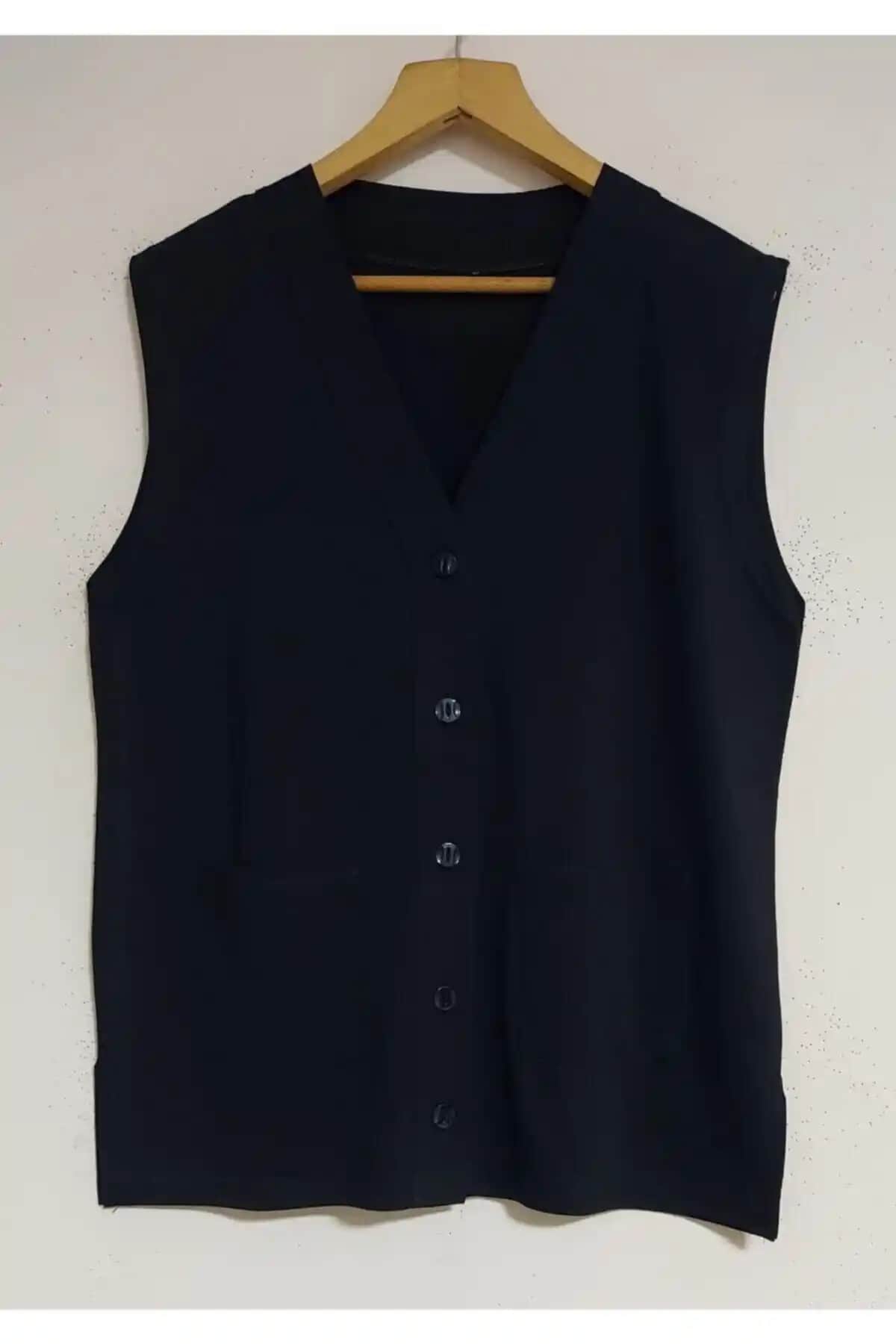 Yazlık Penye Yelek Modelleri: Şıklık ve Konforun Buluştuğu Yaz Giyim Trendleri