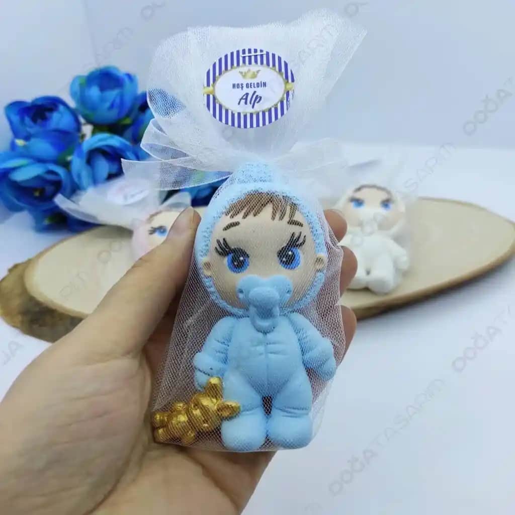 Yenidoğan Bebekler İçin Güvenli ve Pratik Hediye Seçenekleri ve Kullanım İpuçları