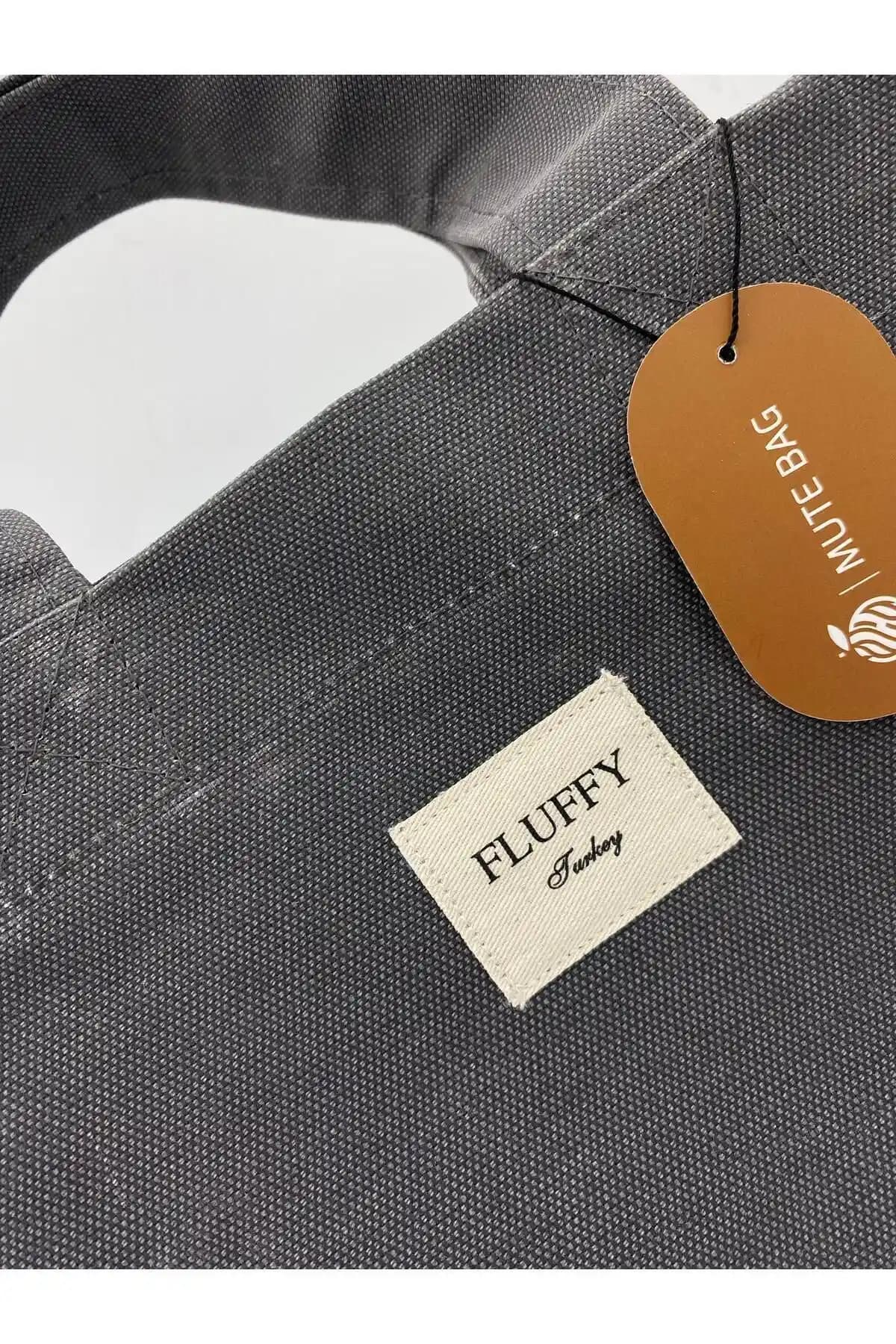 Fluffy Classic ve Matcha Latte Mumlu Kanvas Su Geçirmez Çanta Karşılaştırması