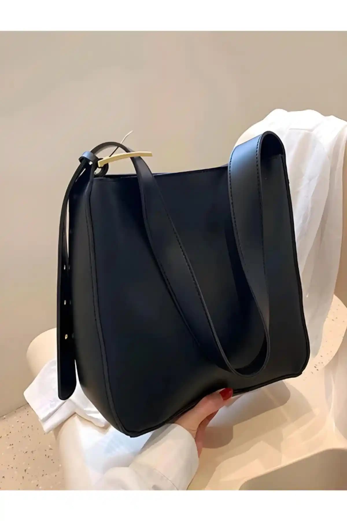 HAPBUY ve NBİBAGS Kadın Çantaları Karşılaştırması: Hangi Model Daha Uygun