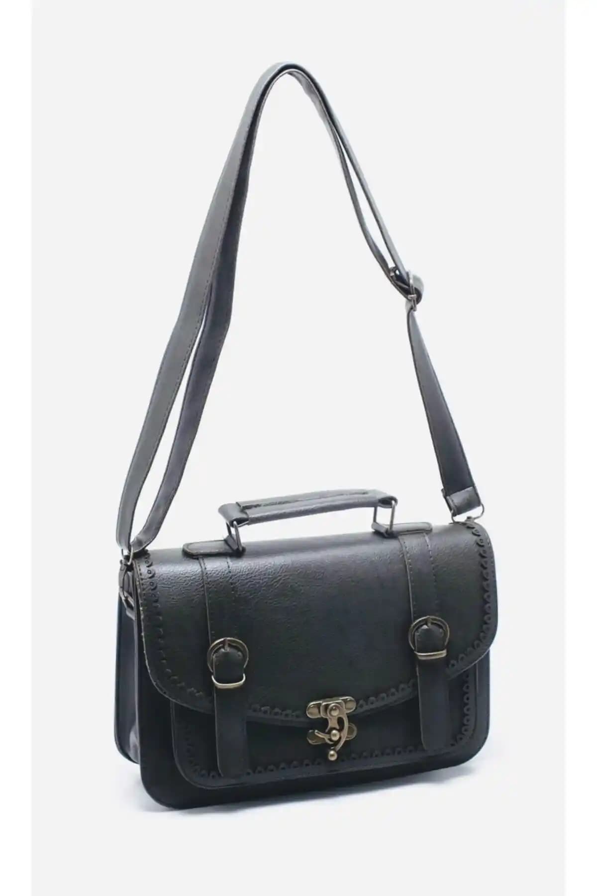 Jasmin Haki Çanta ve Lucky Bees Kadın Çantası Karşılaştırması: Özellikler ve Kullanıcı Yorumları