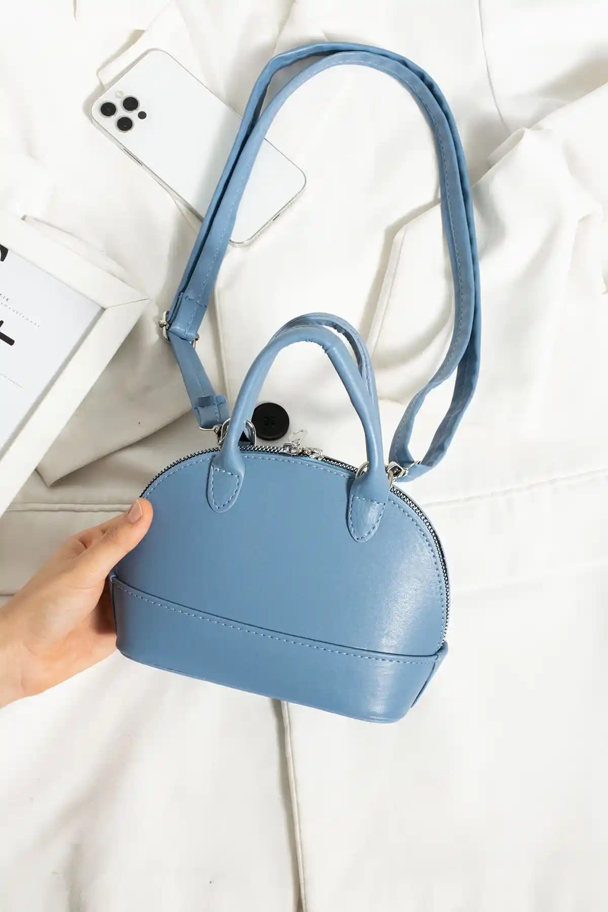 Karşılaştırmalı İnceleme: ESTUTE D Mini Şişe Çanta ve Housebags Leopar Desenli Çanta Özellikleri