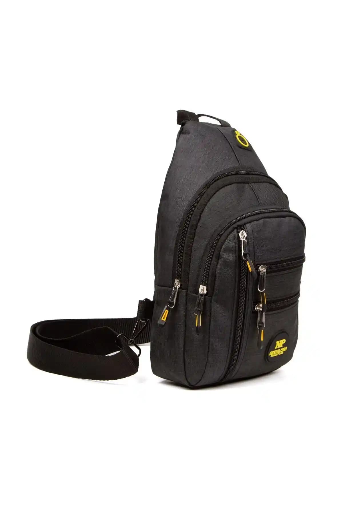 Linatigers ve SEVENTEEN Çanta Modellerinin Detaylı Karşılaştırması