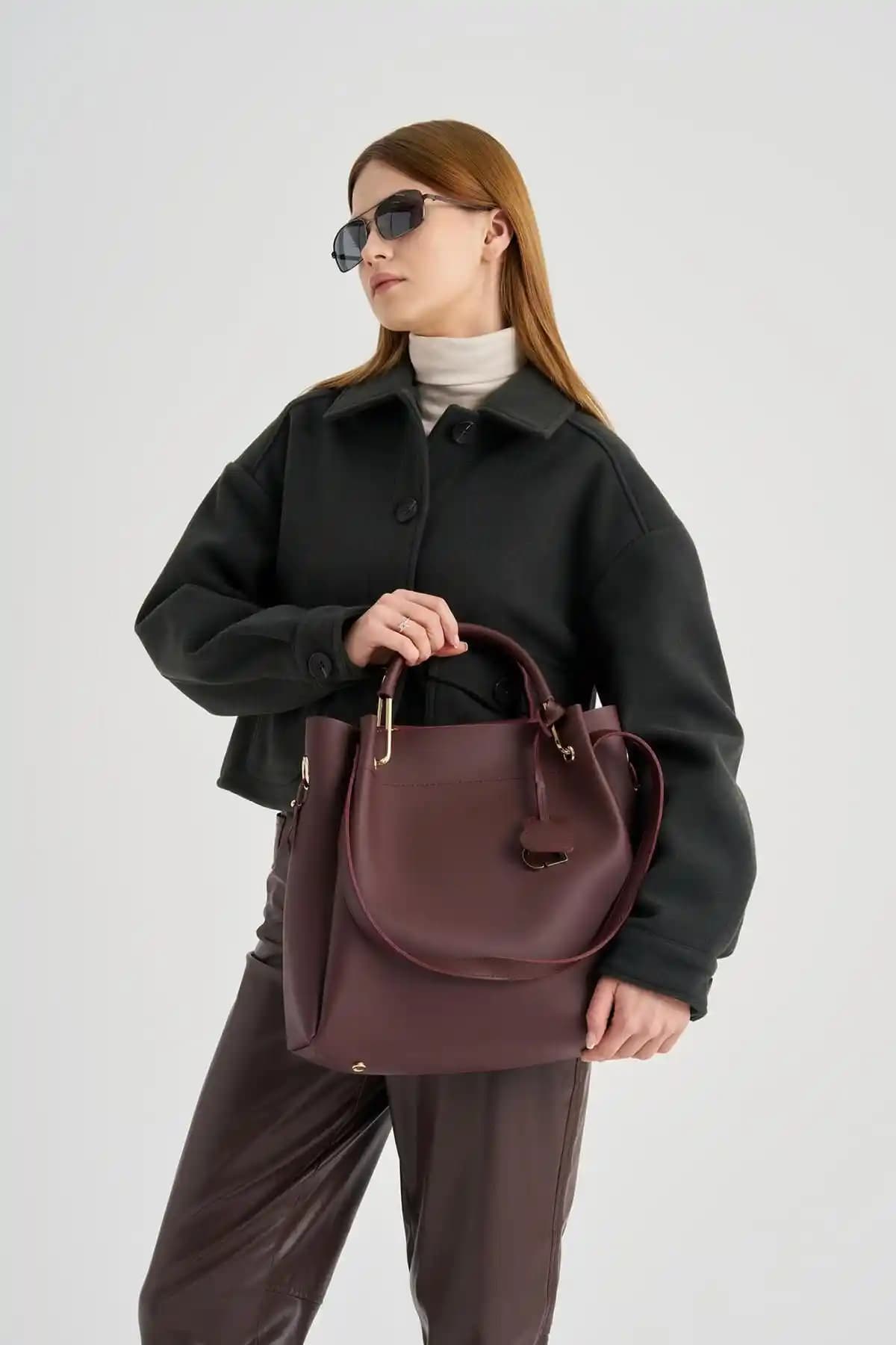 Lucky Bees ve Rimense Kadın Çantaları Karşılaştırması: Hangi Model Sizin İçin Uygun