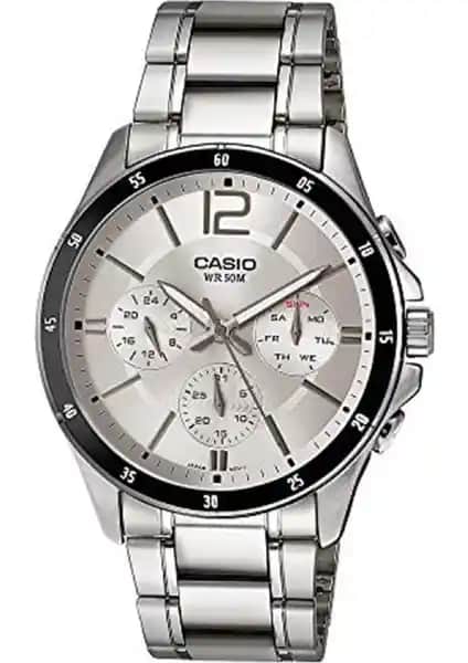 Casio MTP-1374D-7AVDF ve MTP-V001D-1BUDF Saatleri Karşılaştırması