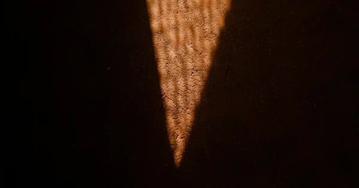 Adidas Forum Mid Kadın Ayakkabıları: Şıklık ve Konforun Buluşma Noktası