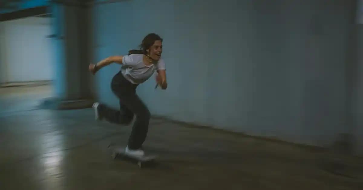 Amerika Erkeklerinin Tarzı ve Moda Eğilimleri: Çanta ve Ayakkabı Seçimlerinde Güncel Trendler