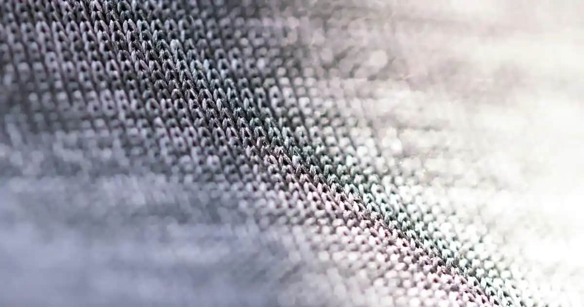 Bej Rengi Ayakkabılar: Şıklık ve Konforu Bir Arada Sunan Modaya Uygun Seçenekler