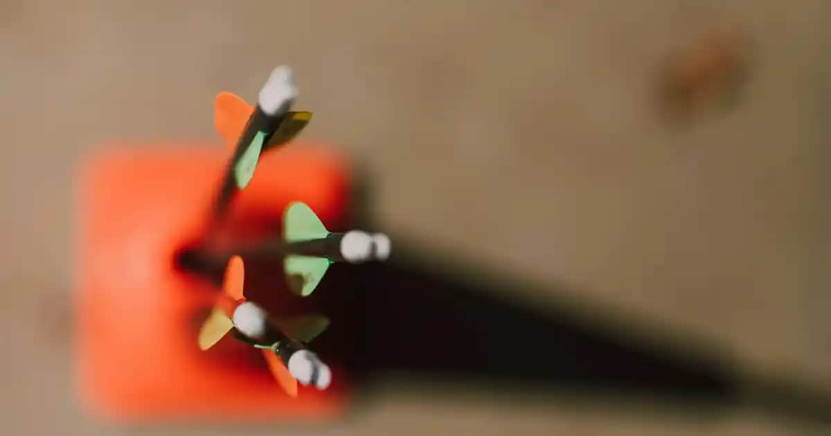 Beyaz Gülün Anlamı ve Moda Dünyasındaki Sembolizm Kullanımı