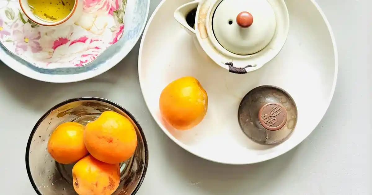 Beyaz Yakalı Sweat Modelleri ve Kombinasyon İpuçlarıyla Güncel Trendleri Yakalayın