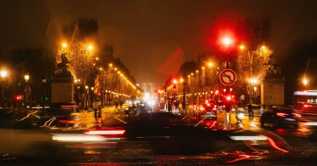 Çanta ve Ayakkabılarda Ter Kokusu Nasıl Giderilir ve Ferahlık Sağlanır