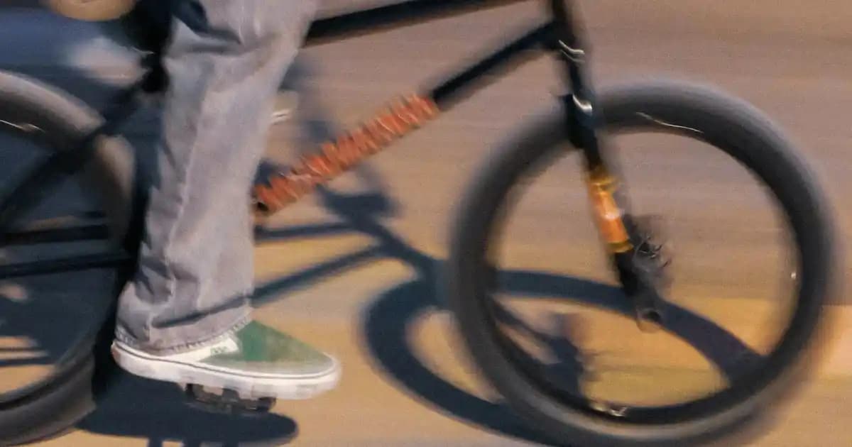 Erkek Arkadaşınıza Uygun Doğum Günü Hediye Fikirleri Çanta ve Ayakkabı Seçenekleriyle