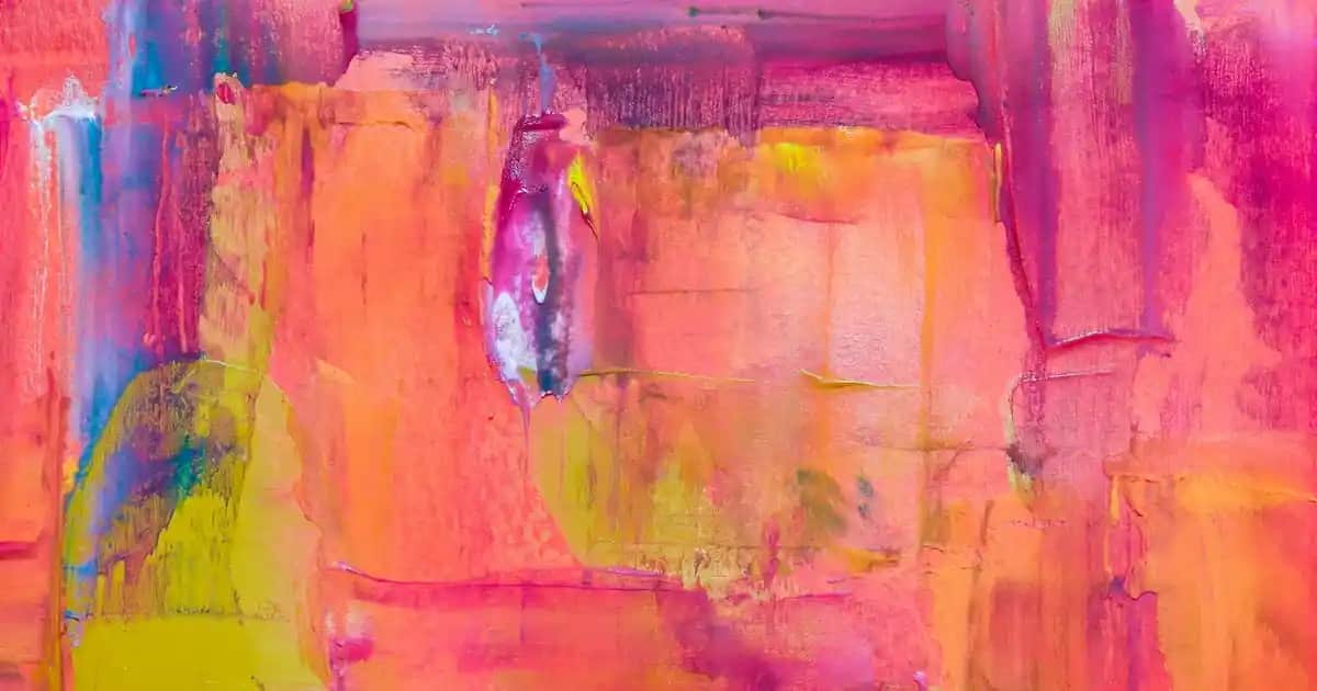 Erkek Basic Tişörtlerin Stil ve Fonksiyonellikteki Yeri Günlük ve Şık Kombinasyonlar