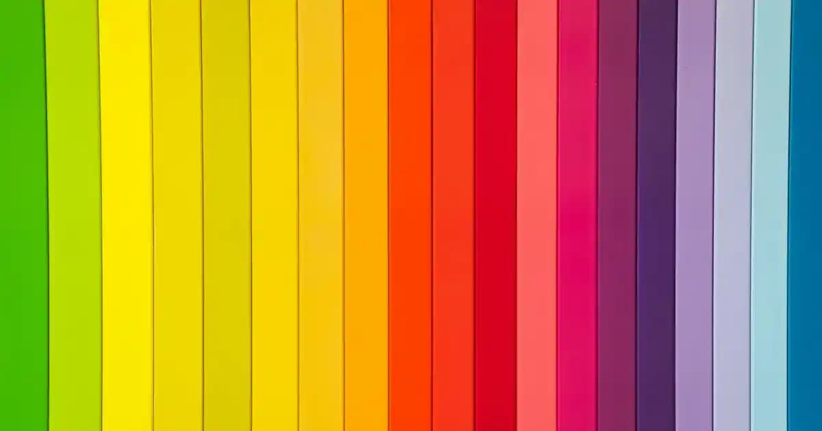 Erkek Beyaz Eşofmanlar: Güncel Trendler ve Stil İpuçları