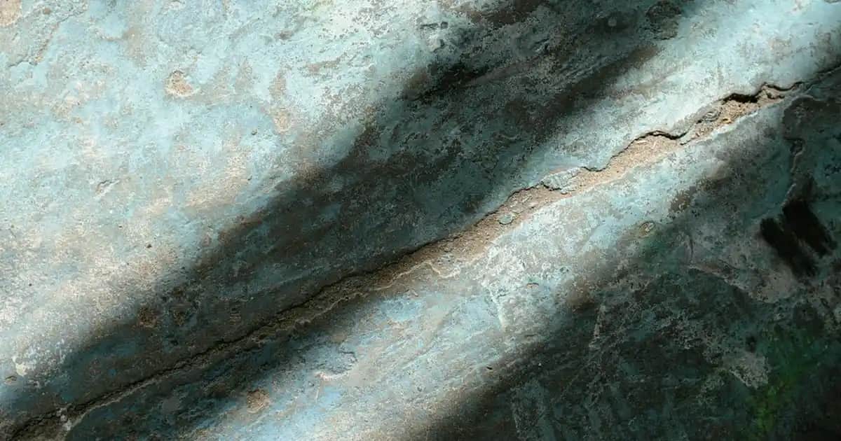 Erkek Lacivert Bot Seçimi ve Trendleri: Stil ve Fonksiyonellik Bir Arada