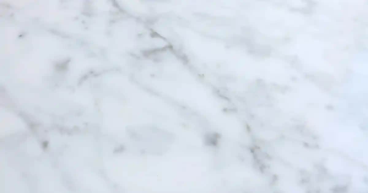 Erkek Spor Ayakkabıları: Marka Seçimi ve Trendler Hakkında Kapsamlı Rehber