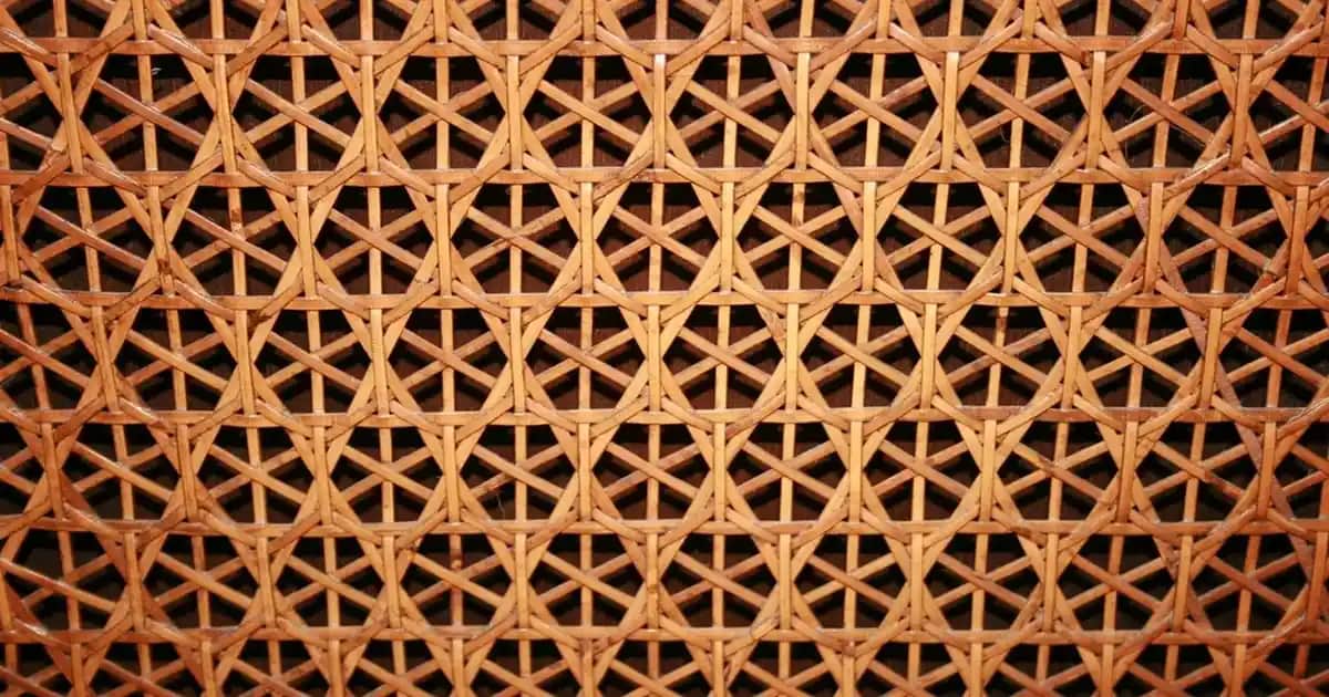 Erkekler İçin Çanta ve Ayakkabı Seçenekleri: Stil ve Fonksiyonellik Rehberi