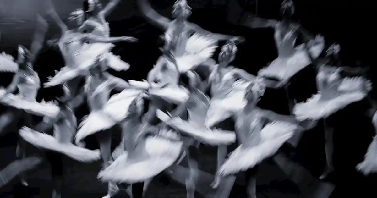 Erkekler İçin Güncel ve Rahat Bol Sweatshirt Modelleri Hakkında Bilgi