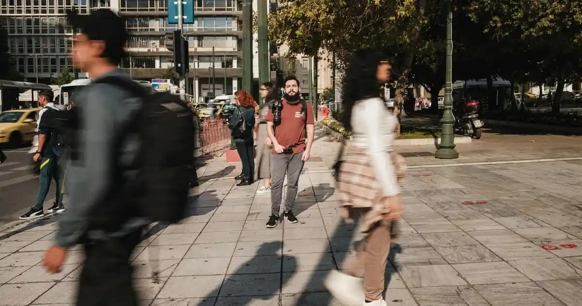 Erkekler İçin Triko Montlar: Şıklık ve Konforu Bir Arada Sunan Kış Giyim Parçası