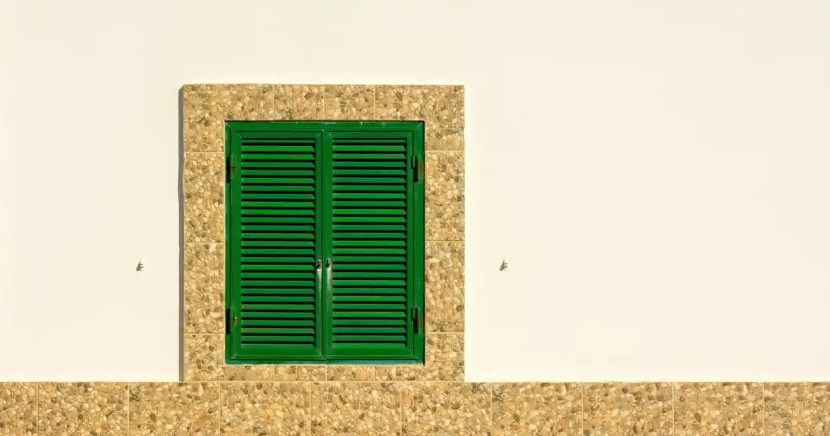 Gri Erkek Pantolon Kombinleri: Günlük ve Resmi Stiller İçin İpuçları