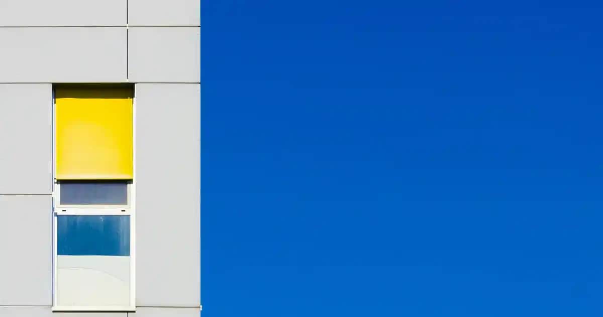 Hummel Kadın Ayakkabıları ve Çanta Koleksiyonu: Şıklık ve Konforun Buluştuğu Nokta