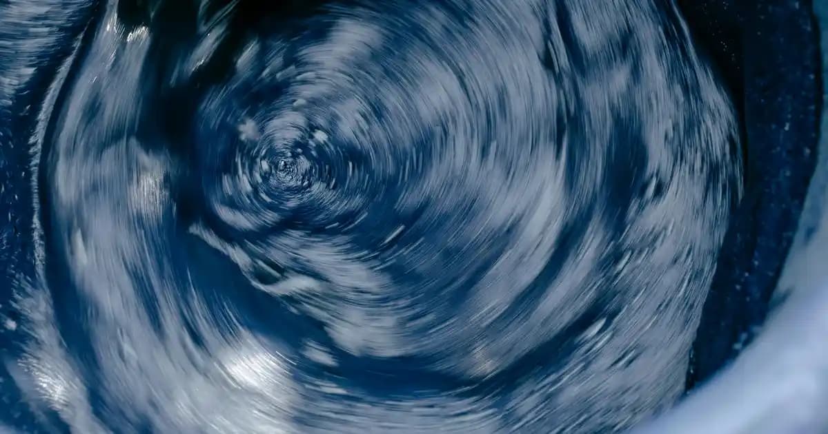 Kadın Deniz Şortu ve Çanta/Ayakkabı Kombinasyonlarının Önemi ve Trendleri