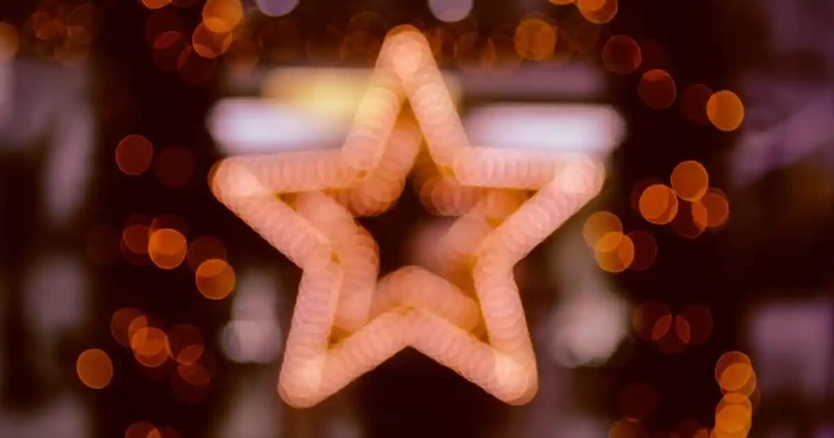 Kadın Deri Sneaker Modelleri: Şıklık ve Konforun Mükemmel Buluşması