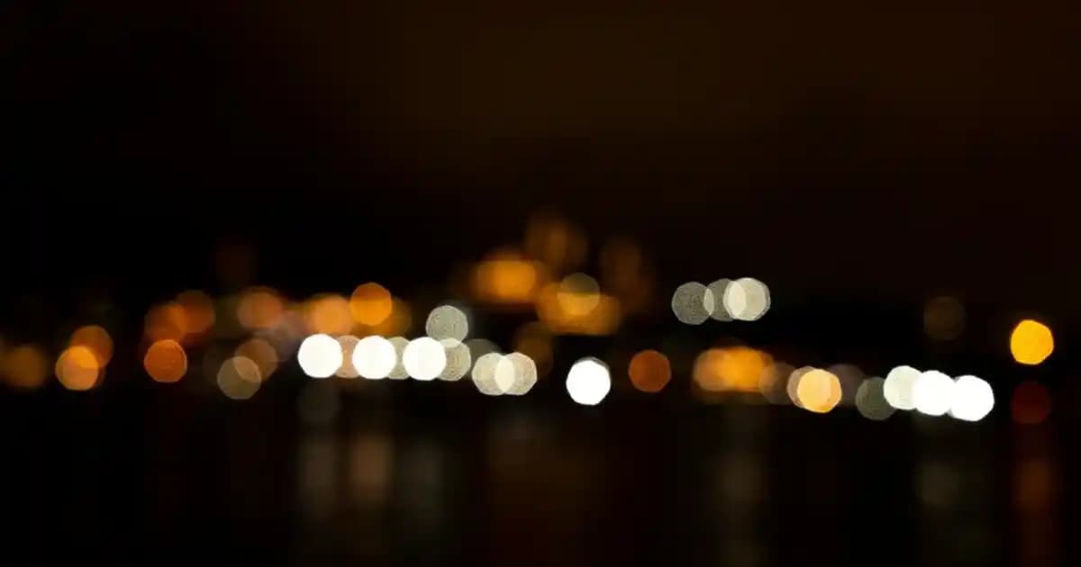 Kadınlar Günü İçin Anlamlı Sözler ve Kadınlara Özel Çanta ve Ayakkabı Seçenekleri