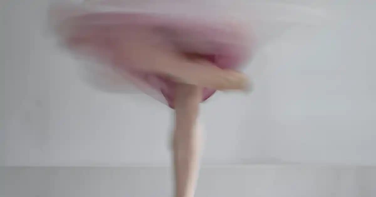 Kadınlar İçin Air Jordan 1: Şıklık ve Konforu Bir Arada Sunan Modern Ayakkabılar