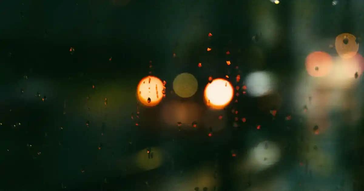 Kadınlar İçin Jordan Ayakkabıları ve Çanta Modelleri: Şıklık ve Konforun Buluşması