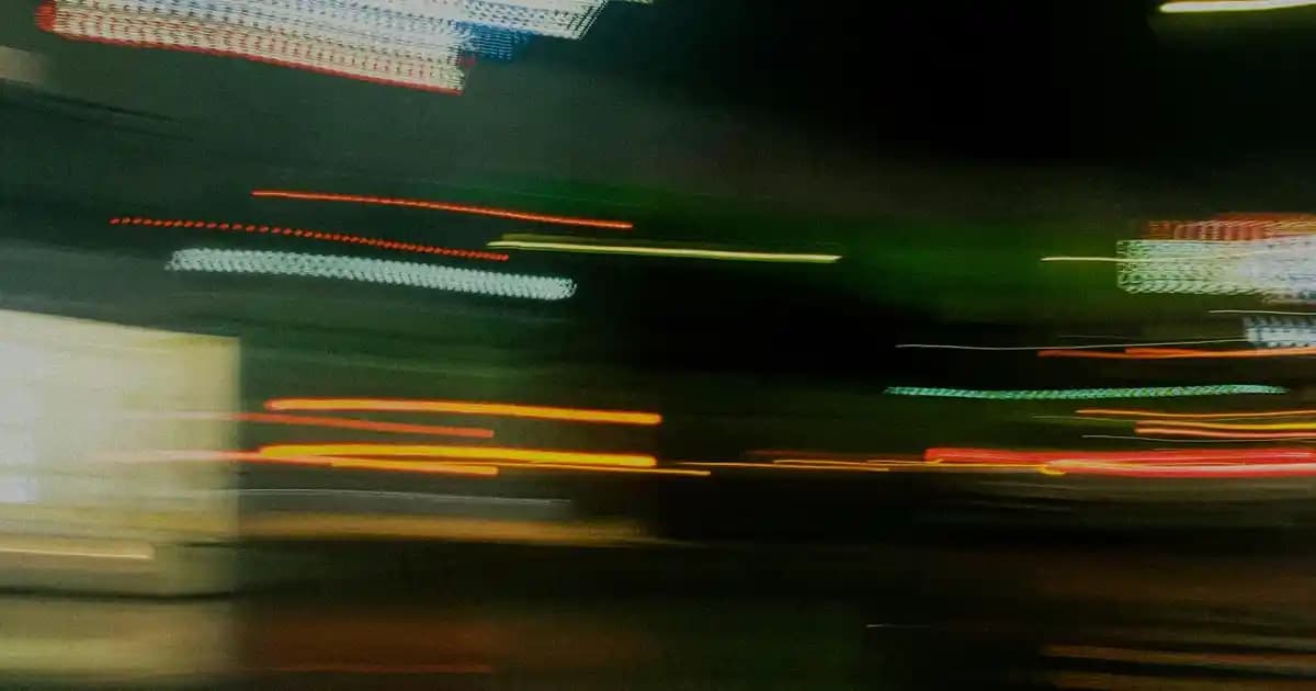 Kadınlar İçin Polo Beyaz Ayakkabılar: Şıklık ve Konforun Mükemmel Buluşması