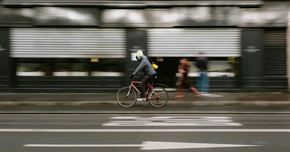 Kız Çocuk Nişan Elbisesi Seçenekleri ve Uygun Aksesuarlar Hakkında Kapsamlı Rehber