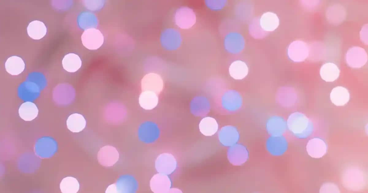 Mor Renk ve Uyumlu Renkler: Çanta ve Ayakkabılarda Şık Kombinasyon İpuçları