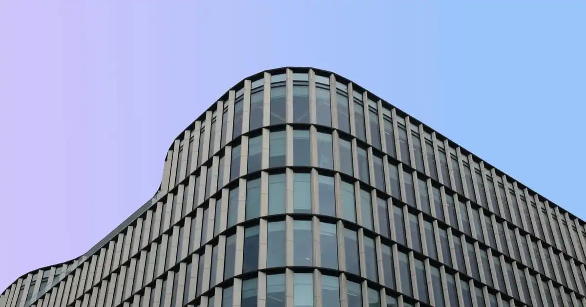 Nike Air Force 1: Moda ve Konforun Buluştuğu İkonik Spor Ayakkabı Modeli