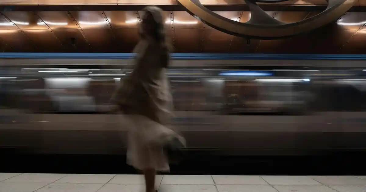 Nike Air Max 270 Erkek Spor ve Günlük Ayakkabıları Konfor ve Stil Sunar